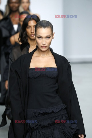 Mugler