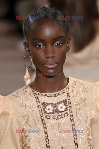 Alberta Ferretti beauty