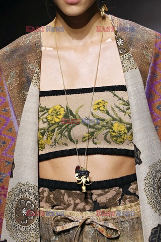 Dior details