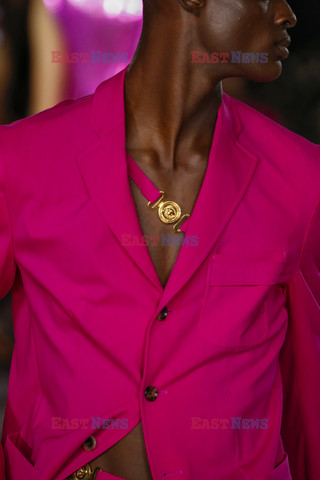 Versace detail