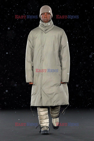 Moncler 4 Hyke LB