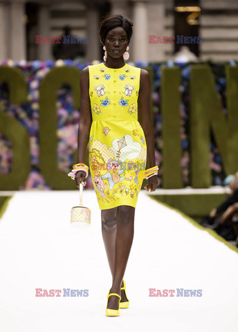 Moschino LB