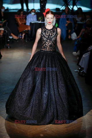 Naeem Khan LB