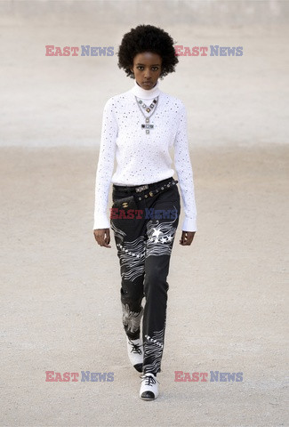 Chanel cruise ss22