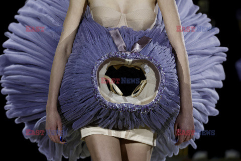 Viktor+Rolf details HC, detale