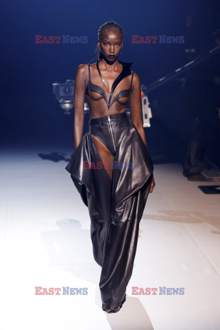 Mugler