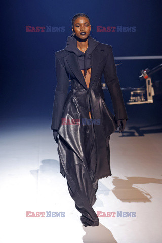 Mugler