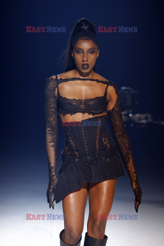 Mugler