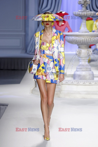 Moschino LB