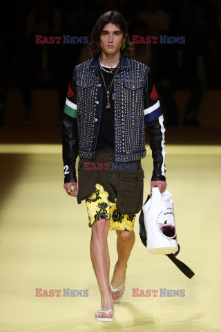 Dsquared2