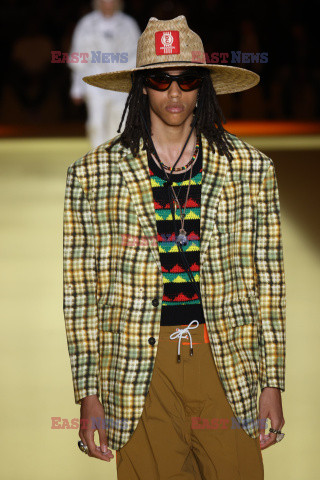 Dsquared2