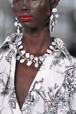 Carolina Herrera detail