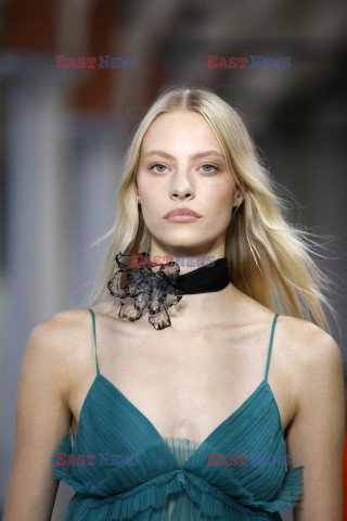 Alberta Ferretti details detale