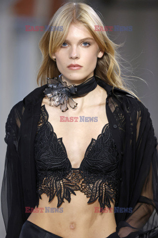 Alberta Ferretti details detale