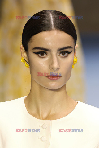 Carolina Herrera details detale