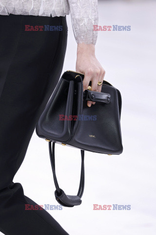 Loewe details detale