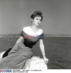 BRIGITTE BARDOT W 1954 ROKU