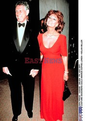 SOPHIE LOREN NA ROZDANIU COSTUME DESIGNERS GUILD AWARDS