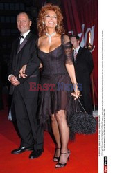 SOPHIE LOREN NA ROZDANIU COSTUME DESIGNERS GUILD AWARDS