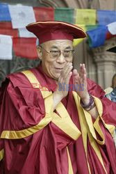 DALAI LAMA - DUCHOWY PRZYWODCA TYBETU PODCZAS INAUGURACJI FESTIWALU TYBETU W BOMBAYU