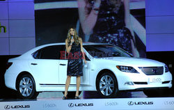 Lexus Fashion Night IV