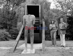 Magdalena Abakanowicz i jej rzeźby