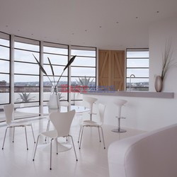Biały loft w Londynie nad Tamizą -Andreas Von Einsiedel