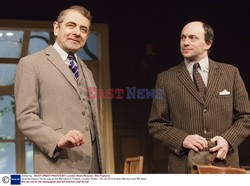 Rowan Atkinson w sztuce teatralnej Quartermaine's Terms 