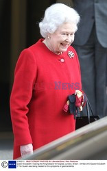 Queen Elizabeth II leaves King Edward VII Hospital 