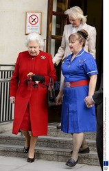 Queen Elizabeth II leaves King Edward VII Hospital 