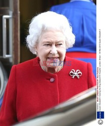 Queen Elizabeth II leaves King Edward VII Hospital 