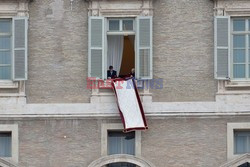 Pope Francis leads his first Angelus prayer 