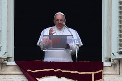 Pope Francis leads his first Angelus prayer 