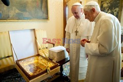 Two popes met for the first time in hundreds of years