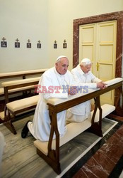 Two popes met for the first time in hundreds of years