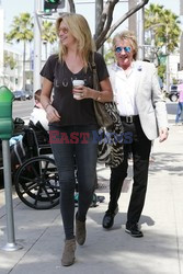 Rod Stewart i Penny Lancaster na zakupach