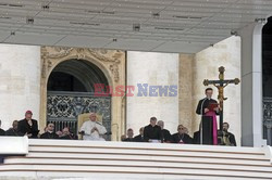 Papież Franciszek - audiencja generalna na placu świętego Piotra