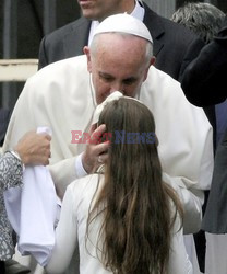 Papież Franciszek - audiencja generalna na placu świętego Piotra