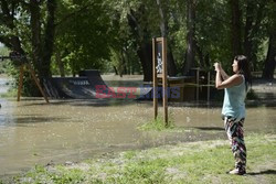 Wisła przekroczyła stan alarmowy w Warszawie