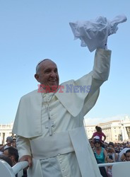 Papież Franciszek spotkał sie z niepełnosprawnymi sportowcami