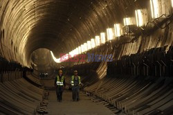 Damroka skończyła wiercić tunel pod Martwą Wisła w Gdańsku