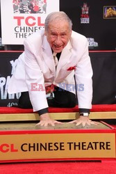 Mel Brooks odcisnął swoje dłonie i stopy