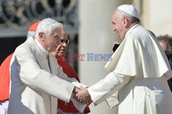 Benedykt XVI na mszy w intencji osób starszych