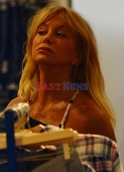 Goldie Hawn na zakupach