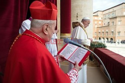 Papież Franciszek odprawił mszę Urbi et Orbi