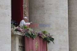 Papież Franciszek wygłasza orędzie Urbi et Orbi