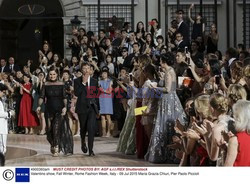 Pokaz Valentino haute couture w Rzymie - zima 2015/2016