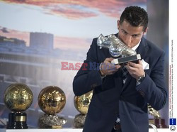 Cristiano Ronaldo z trofeum najlepszego strzelca Realu Madryt