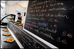 Paryskie food trucki - Le Figaro