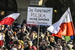 Manifestacja KOD w Krakowie